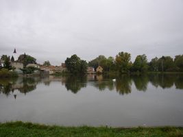 Mratínský potok 1-Nádrž v Hovorčovicích 7.10.04 (3).jpg